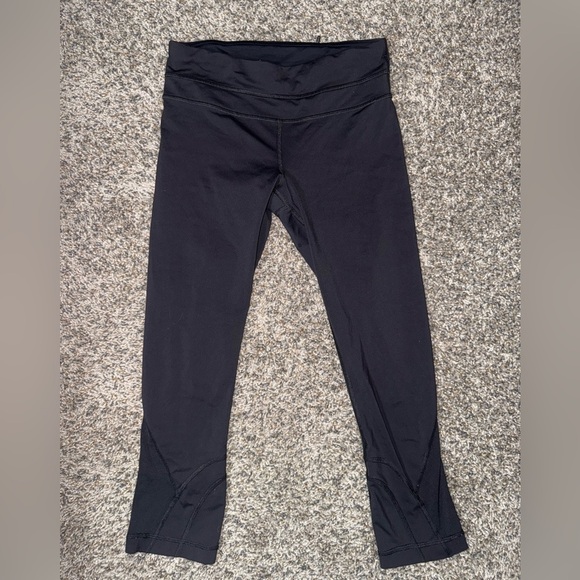 Lululemon Pace Rival Crop 22" size 4 low rise - Picture 6 of 11